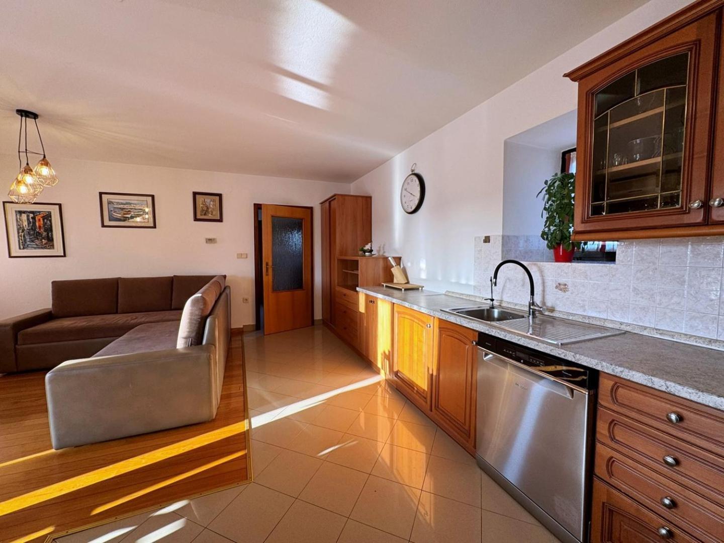 Apartments Katarina Malinska Exterior photo